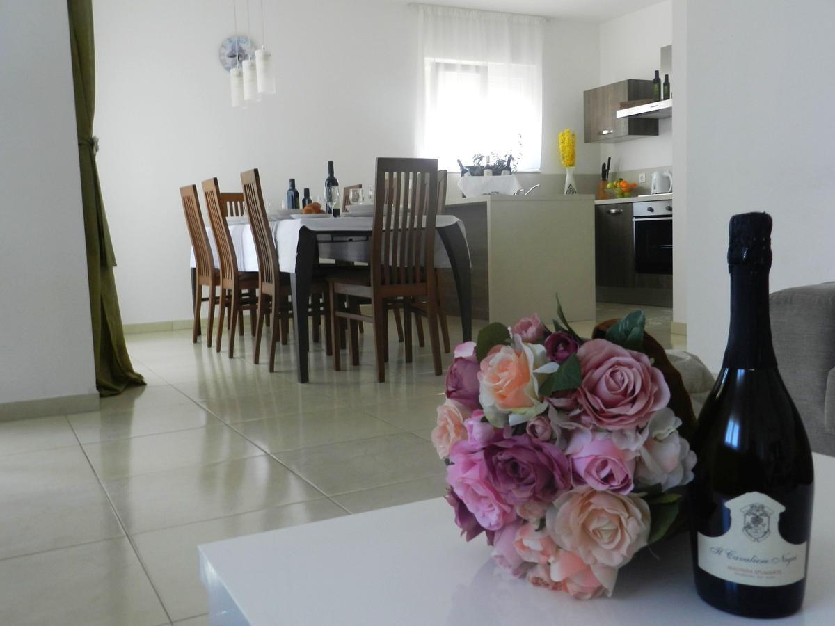 Villa Smilje Yourcroatiaholiday Drenje  Eksteriør billede